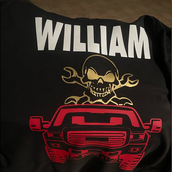 Custom shirts,hoodies,beanies,keychains and waterbottles email me for oreders 💌 - Picture 5 of 8